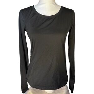 Under Armour Heat Gear Women's Black Long Sleeve Top - Medium